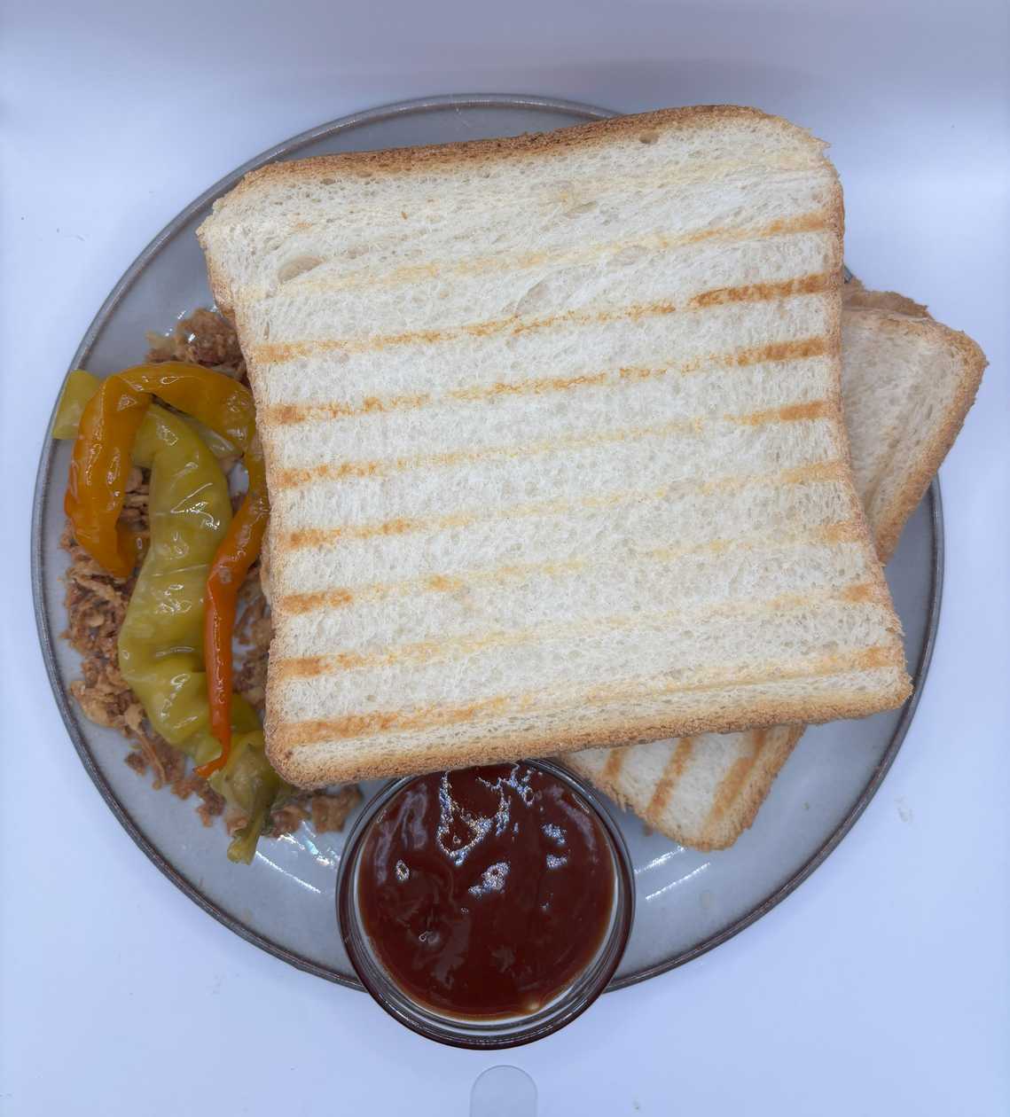 MAXI Toasts cheese & bacon & onion (BBQ sauce)