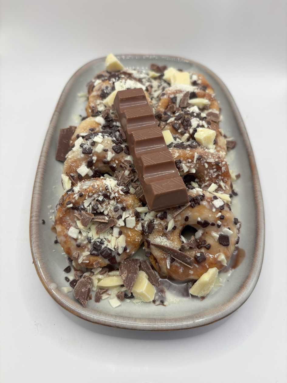 Mini donutky KINDER CHOCOLATE