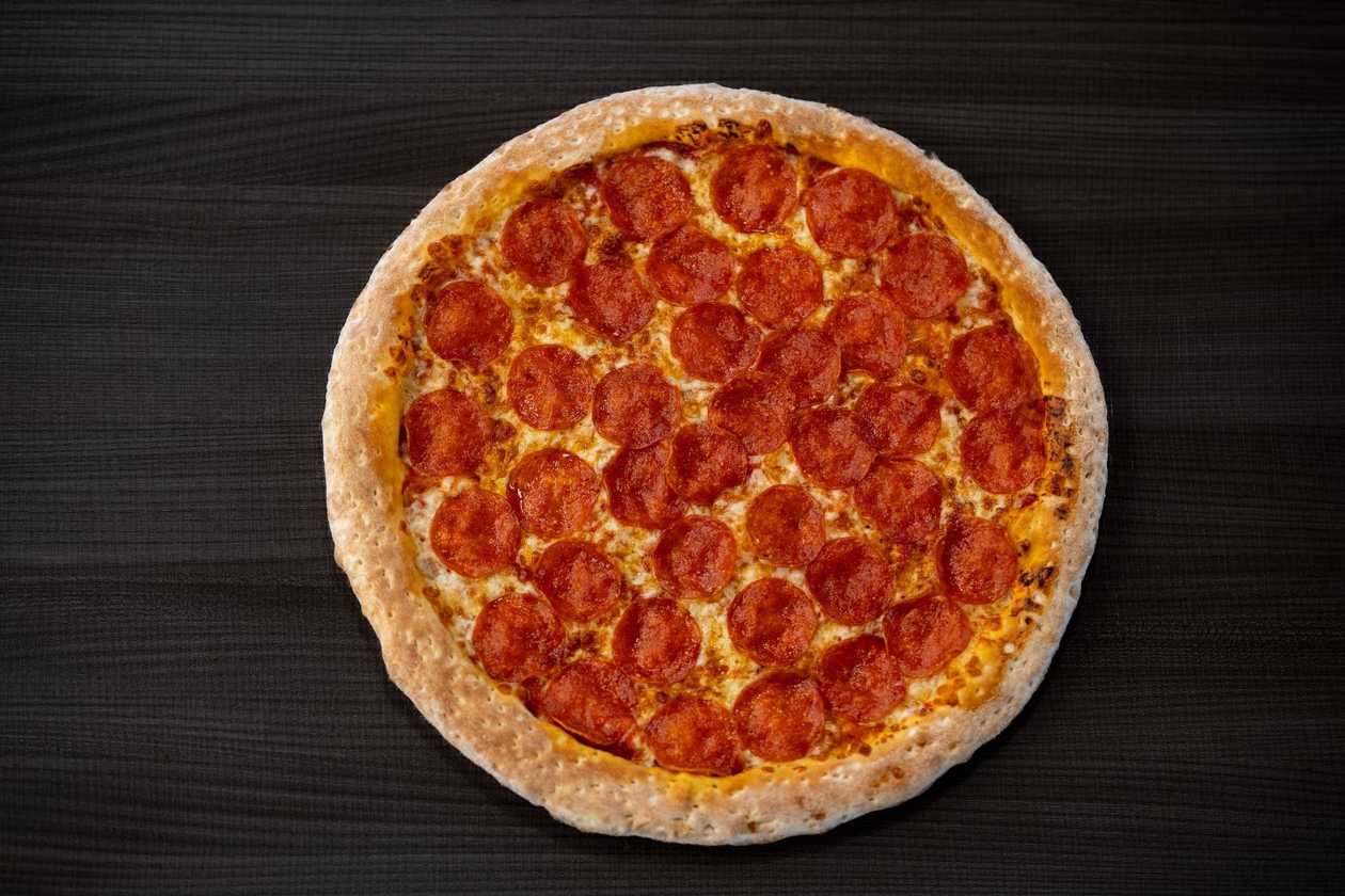 Super Pepperoni Pizza Large