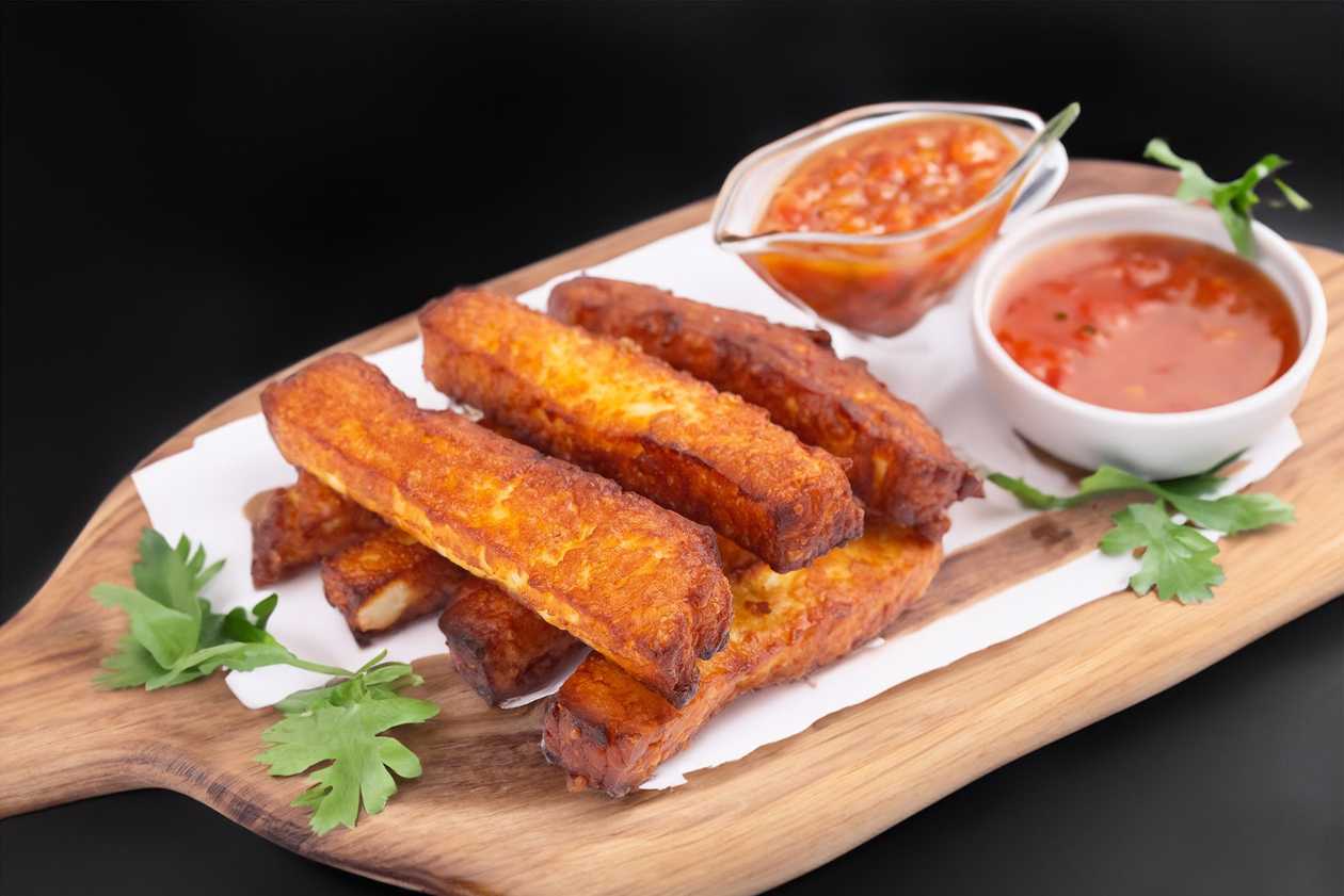 DEEP FRIED HALLOUMI