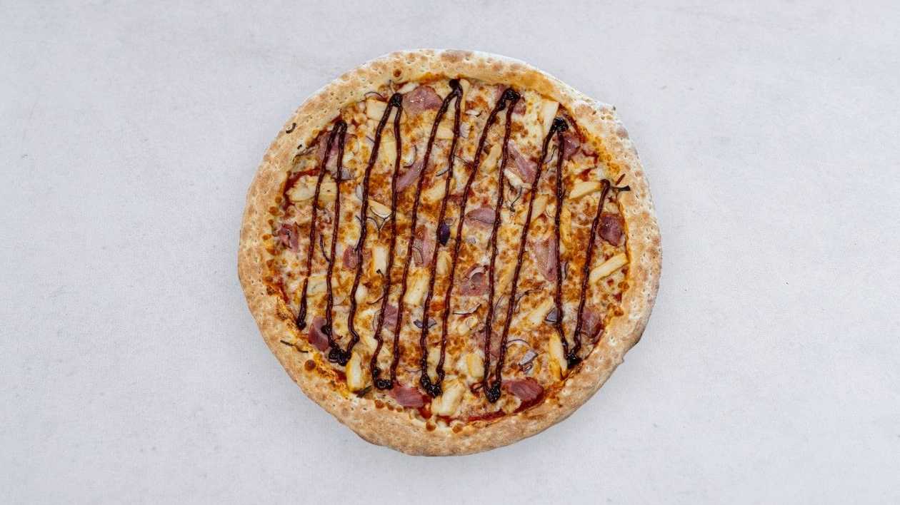 PIZZA KURCZAK BBQ 35 CM🍕