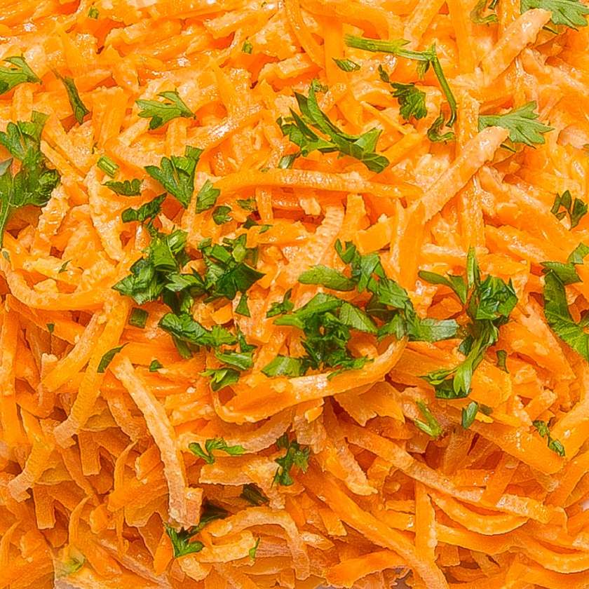 Carrot salad with aioli cream