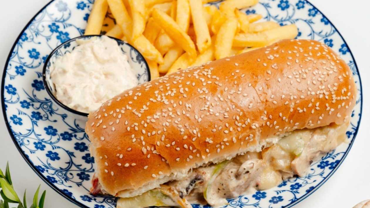 Creamy Chicken Sandwich