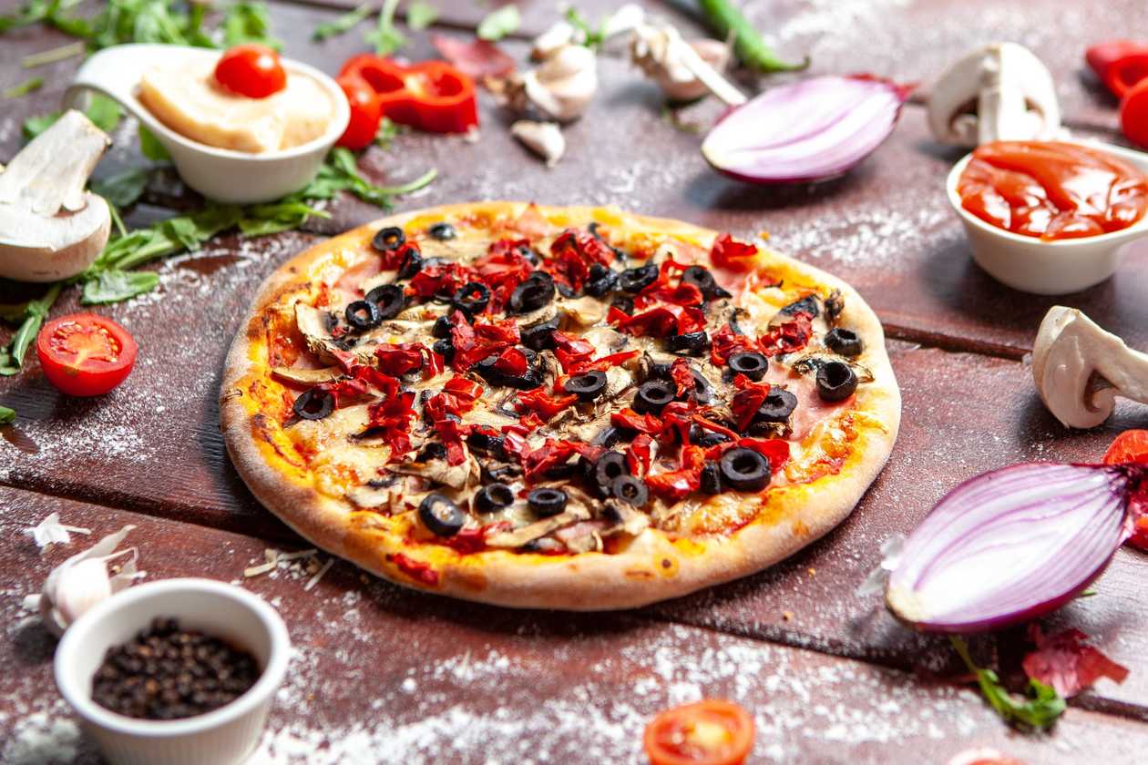 Pizza Capricciosa 32cm