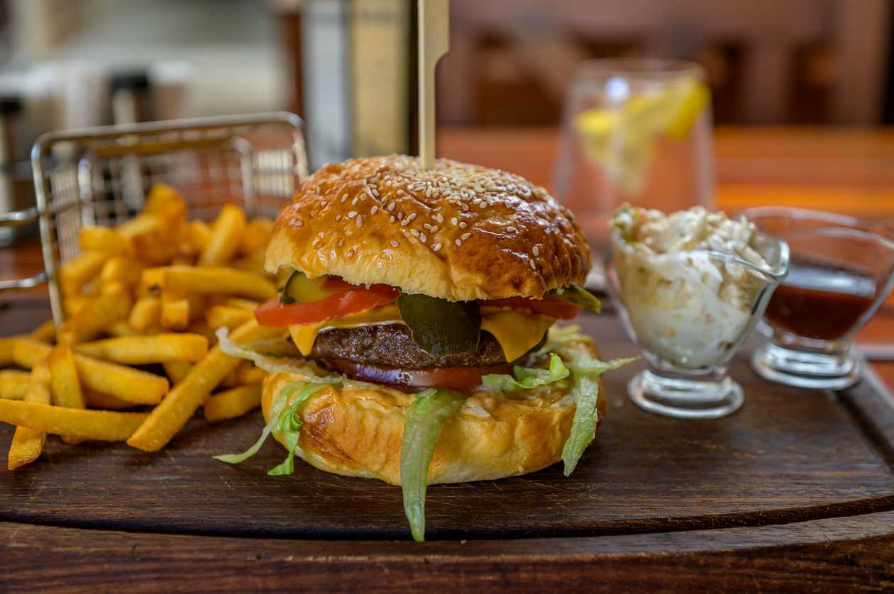 Classic Beef Hamburger