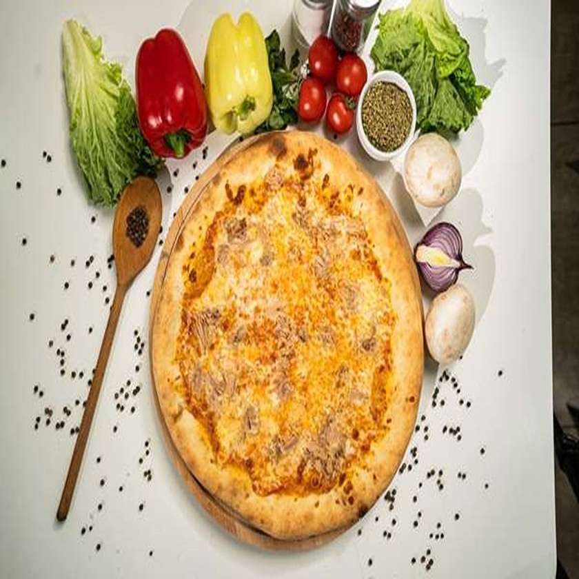 Tuna Pizza Ø 26cm