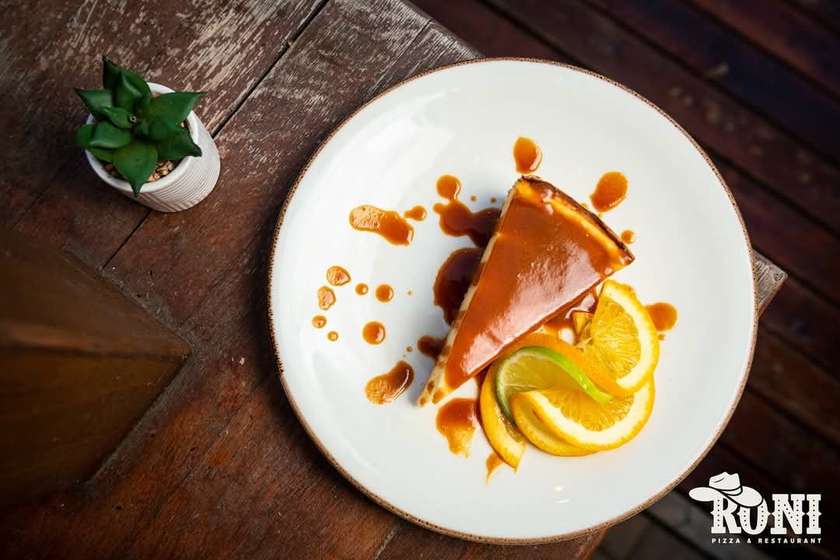Cheesecake with Salted Caramel