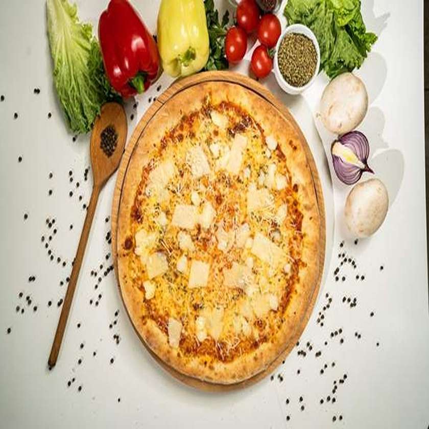 Four Cheese Pizza Ø 32cm