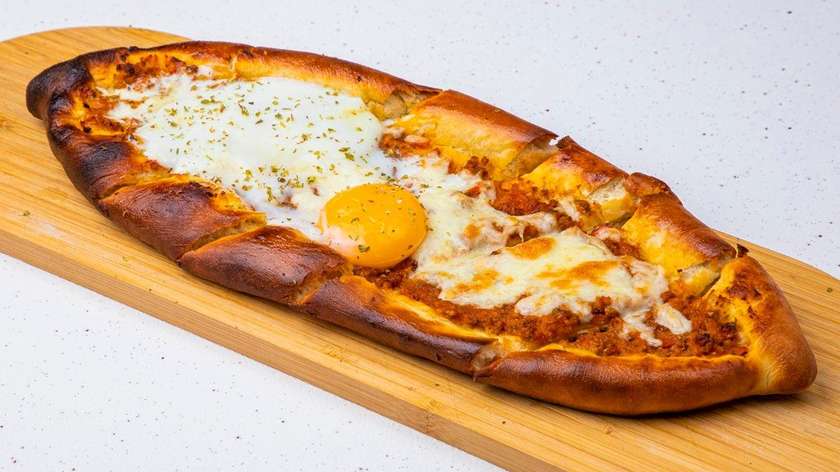 Qiymalı yumurtalı