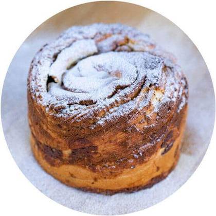 Cruffin with halva and chocolate