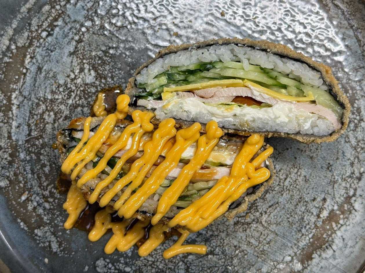 Crunchy sushi Burger