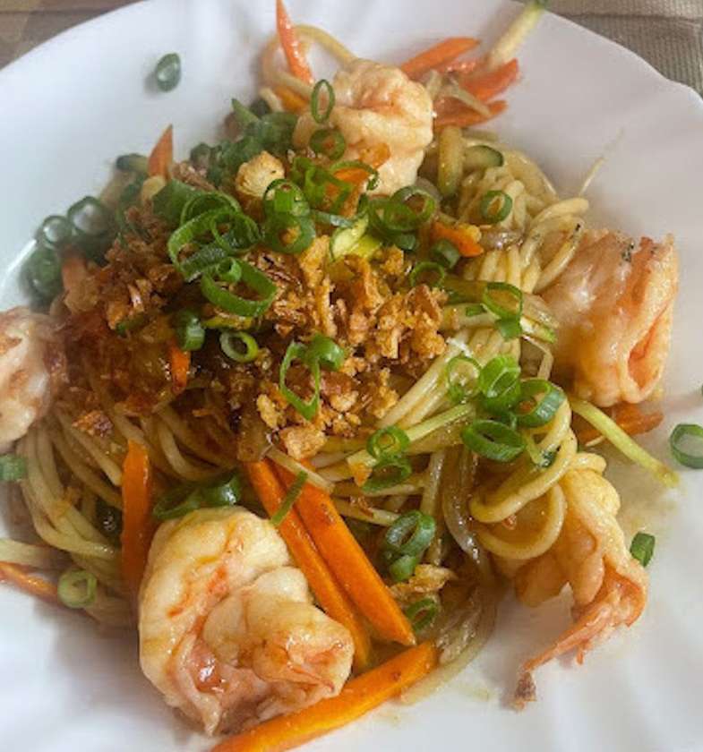 Prawn Chowmein Nepalese Style