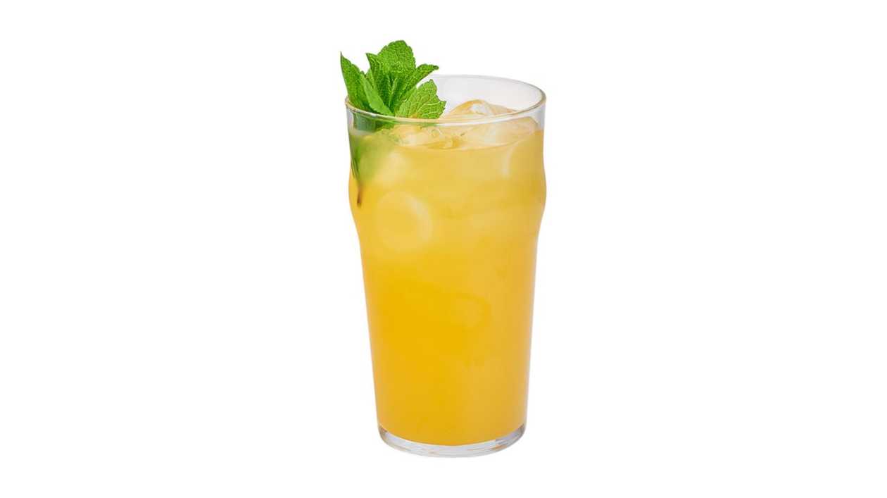 Lemoniada z naturalnych składników z marakują