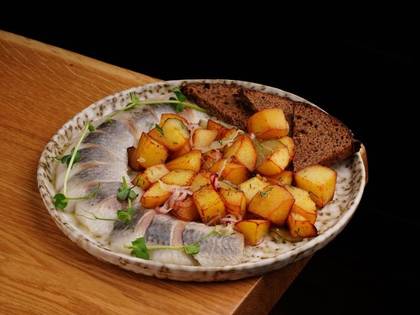 Herring with potatoes