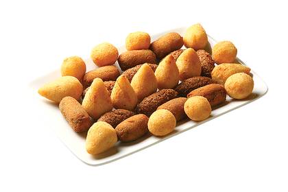 Fried savory snacks platter