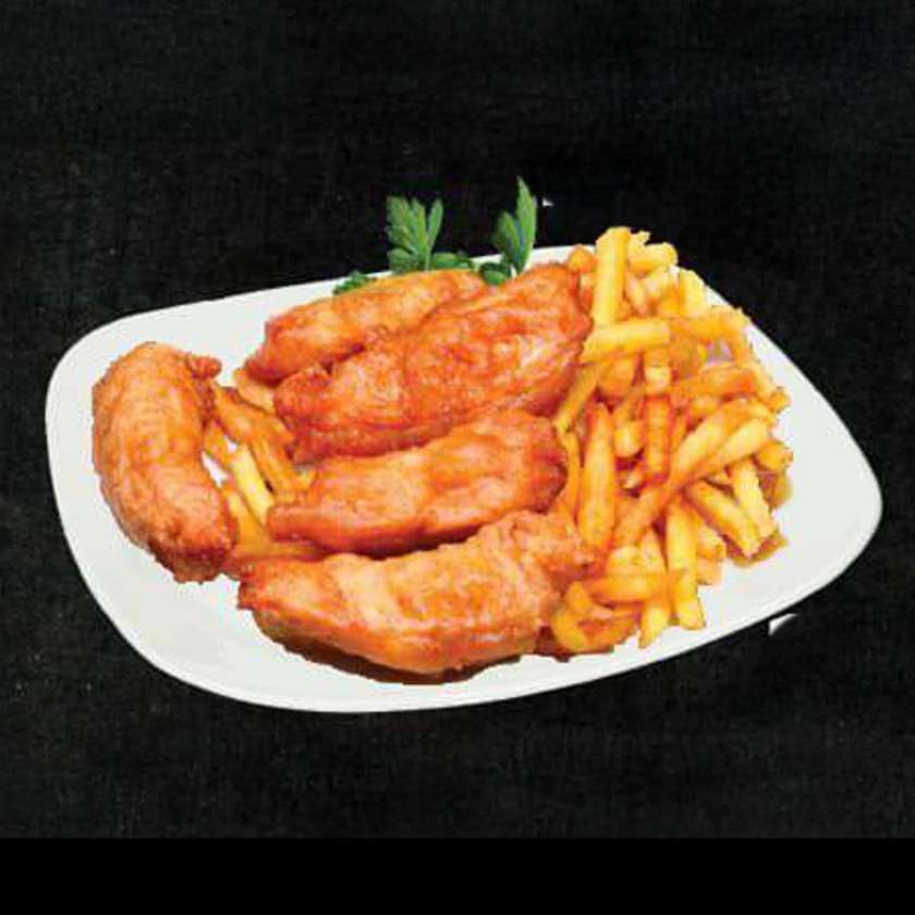 Chicken Pieces with Fries