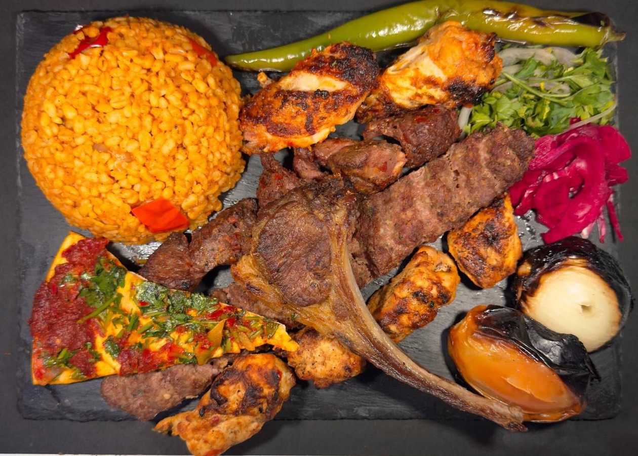 Anas Mix Grill