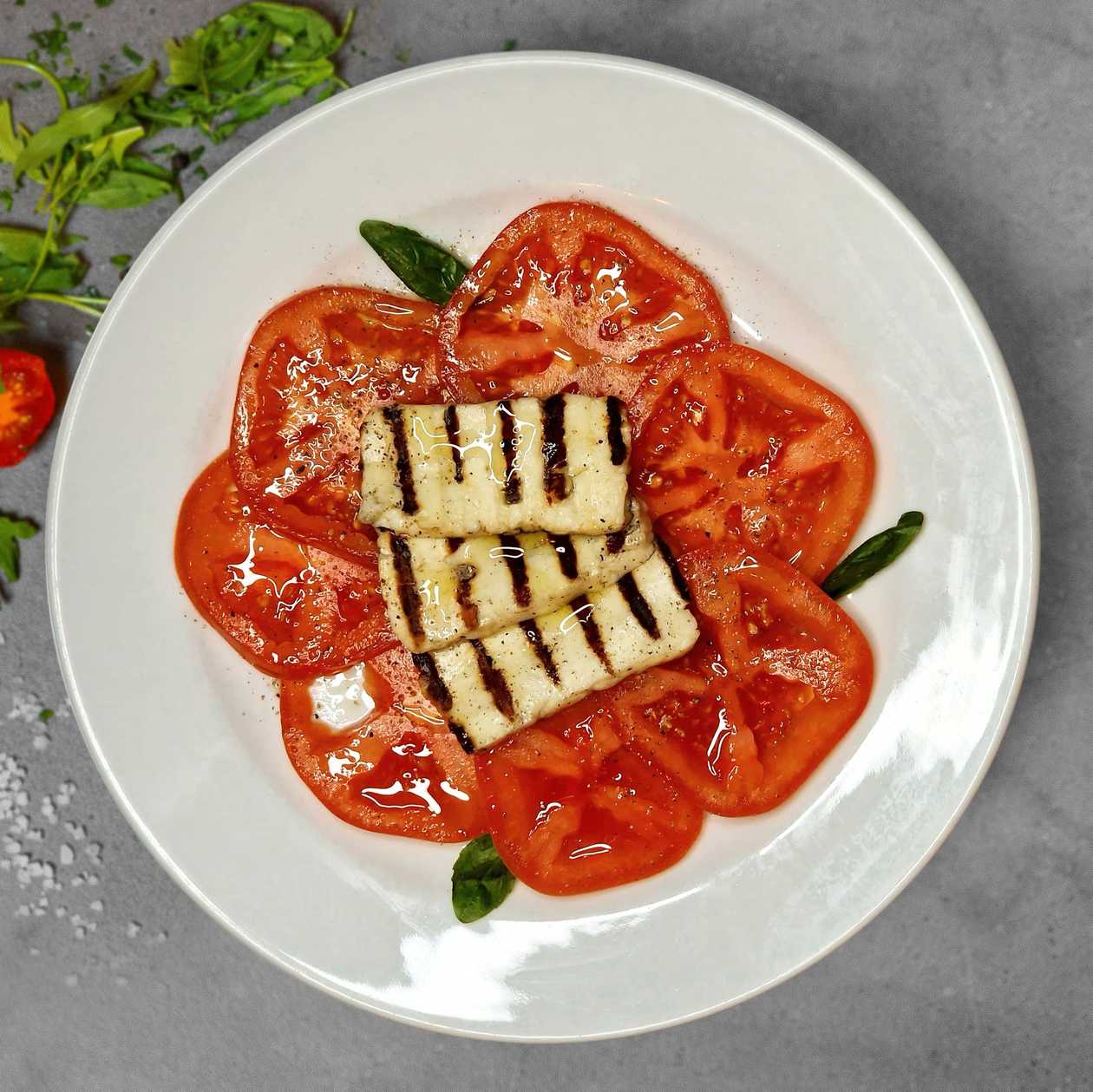 Grilled Halloumi with Fresh Tomatoes