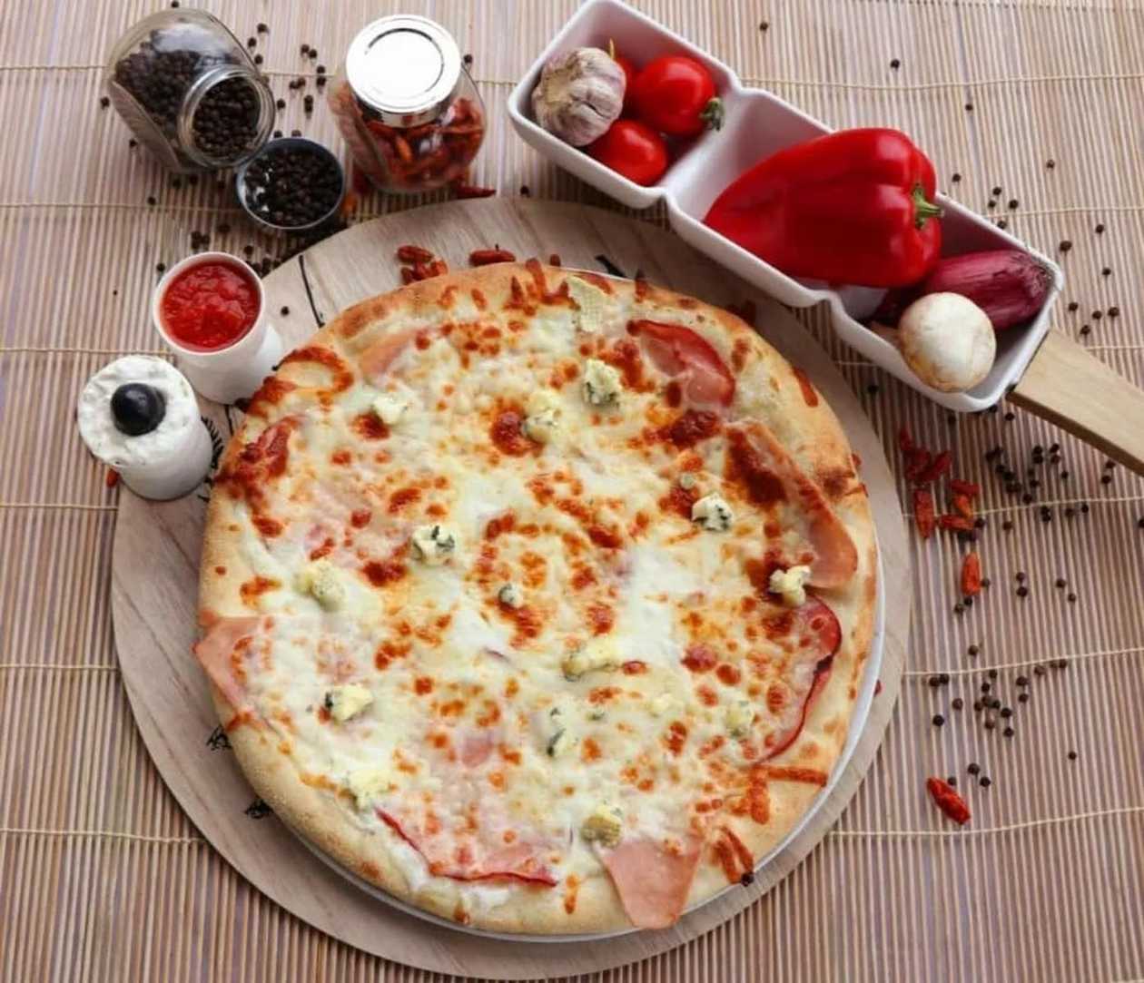 Carbonara Pizza Medium Ø 32 cm
