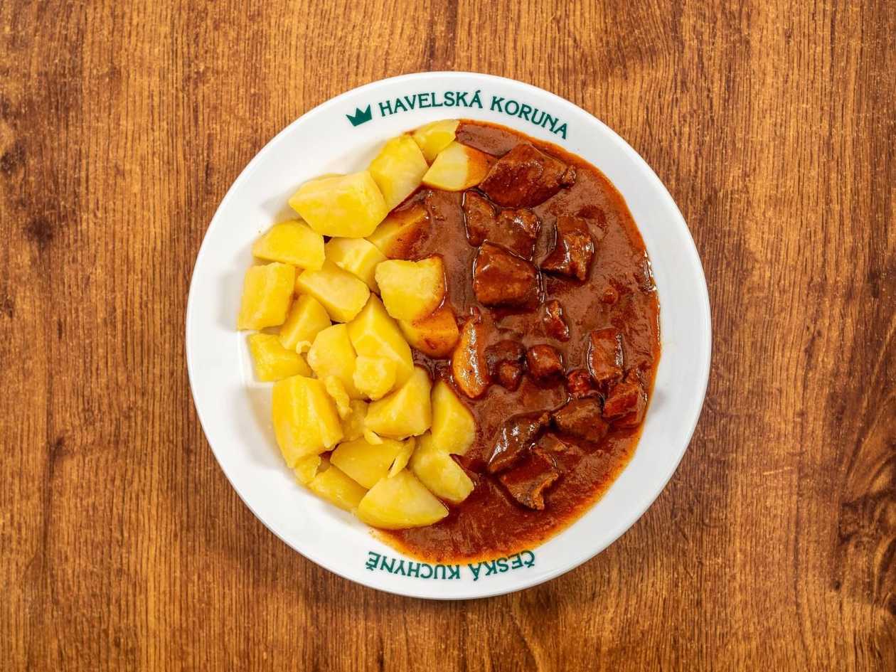 #88 Beef goulash, boiled potatoes