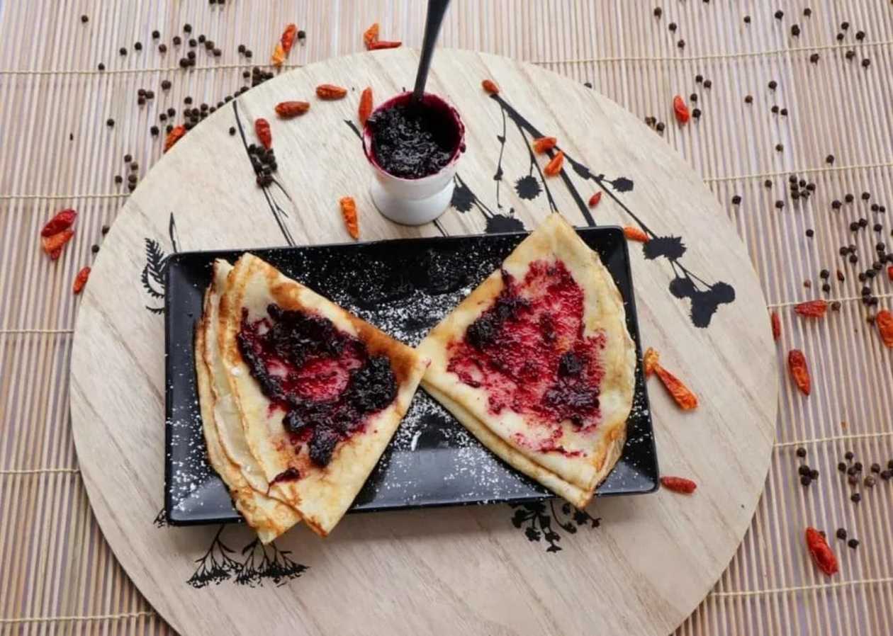 Baked Crêpes with Jam