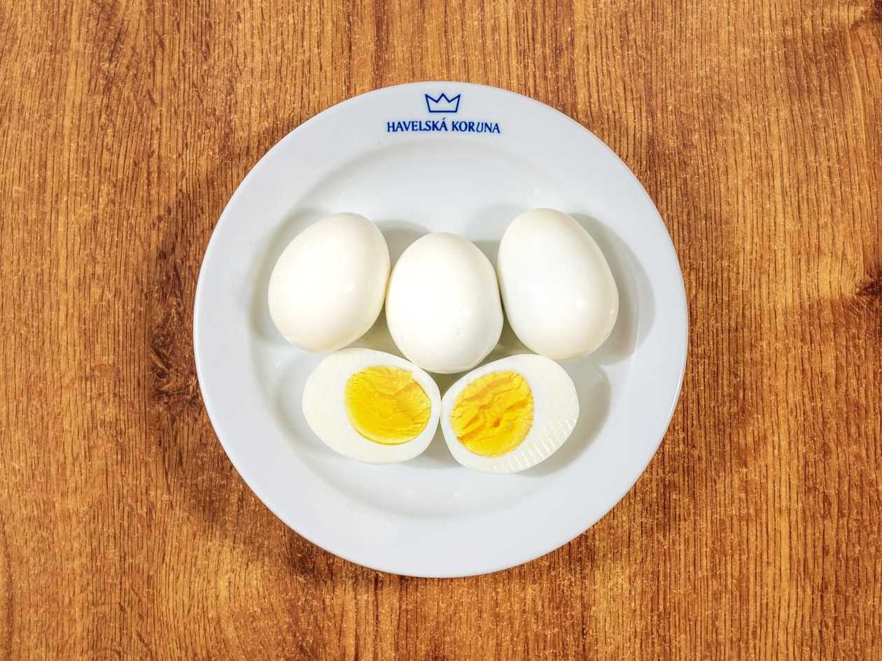 #213 Boiled eggs 4pcs