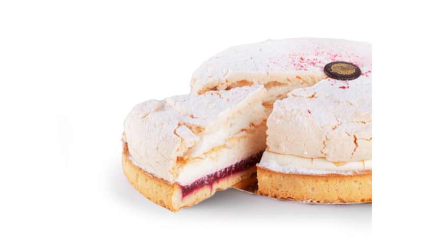 Tarta malinowa z bezą