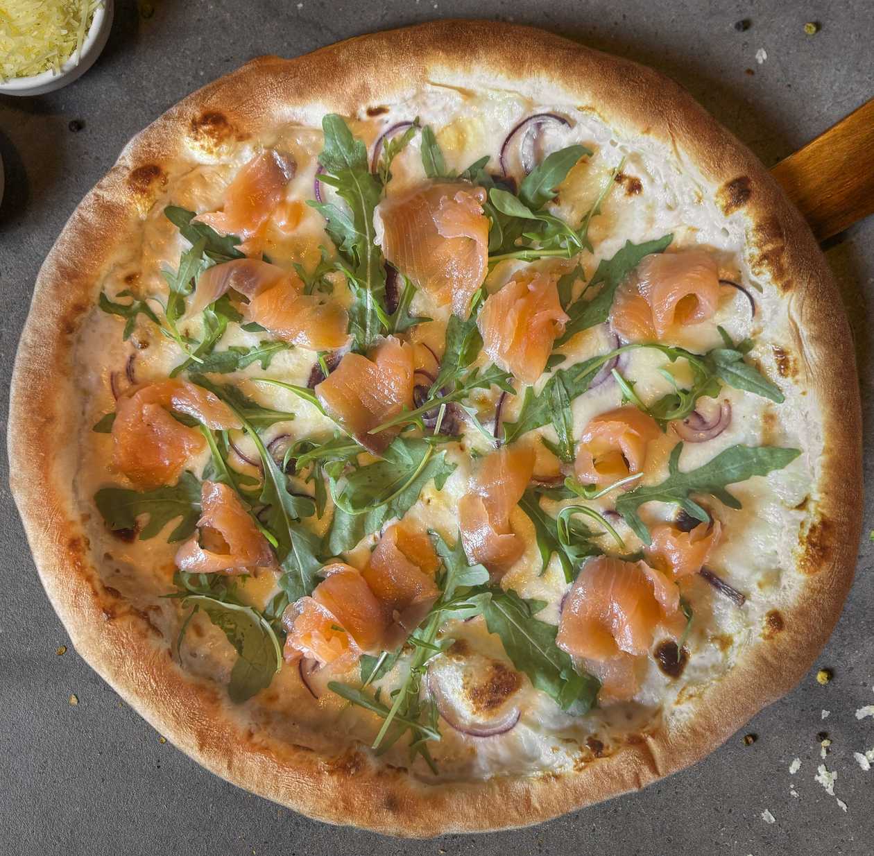 Salmon Pizza