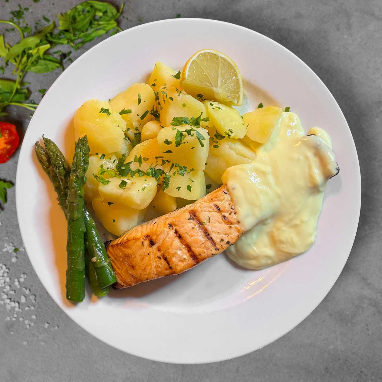 Oven-Baked Salmon with Potatoes and Lemon Butter Sauce