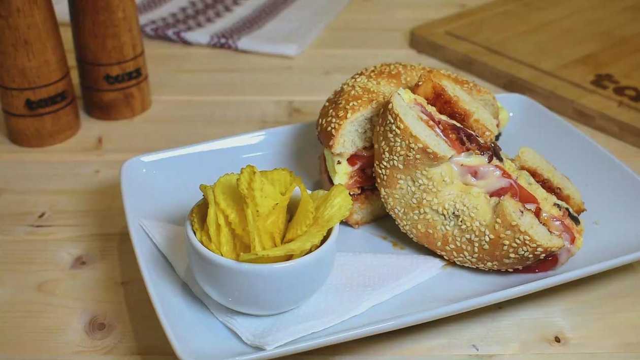 All Day Eggworks Bagel