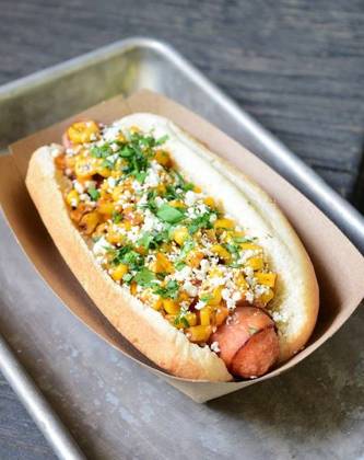 Hot dog bacon e milho