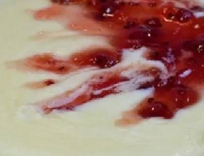 Griș cu Lapte și Dulceață de Vișine