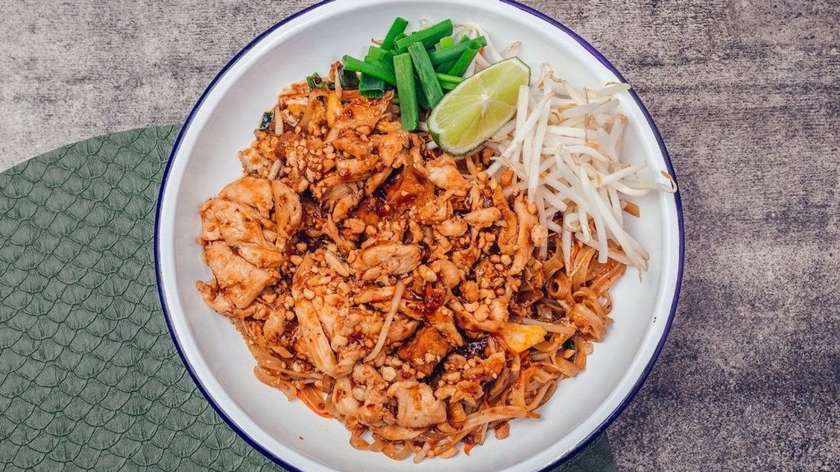 Pad Thai z kurczakiem