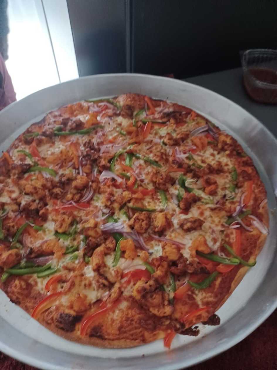 Pizza Damaris 15" (mega)