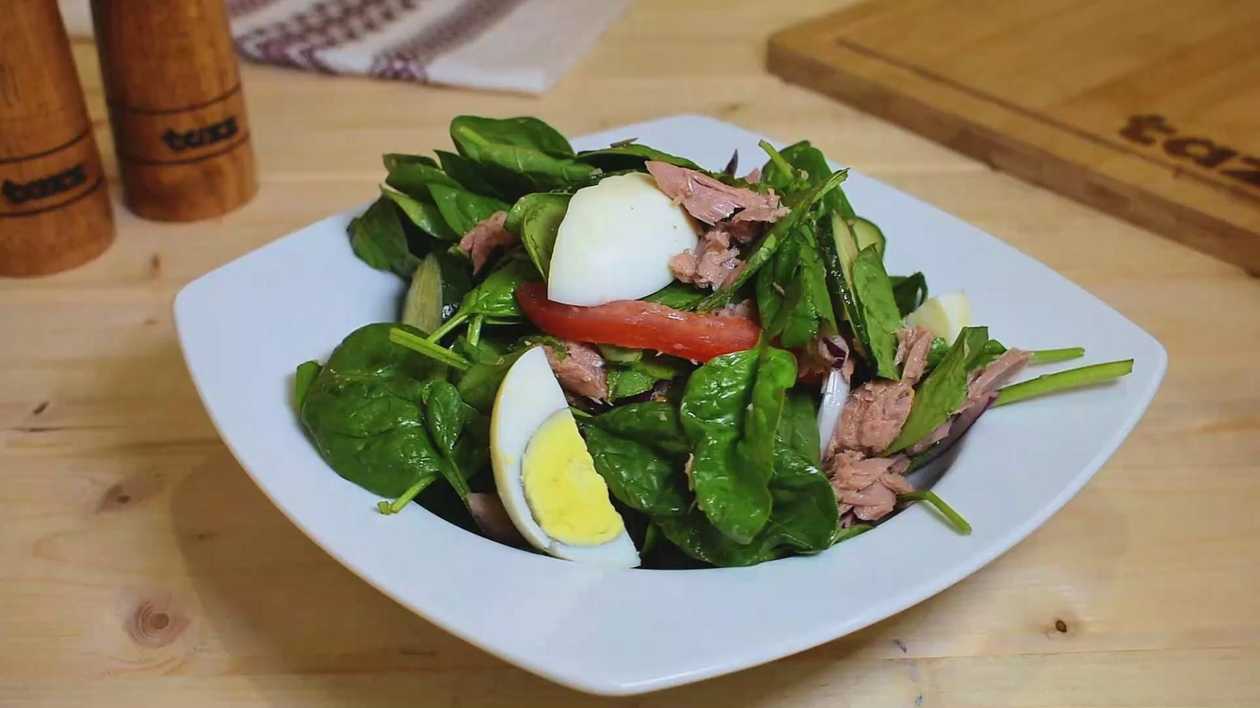 Mediterranean Tuna Salad