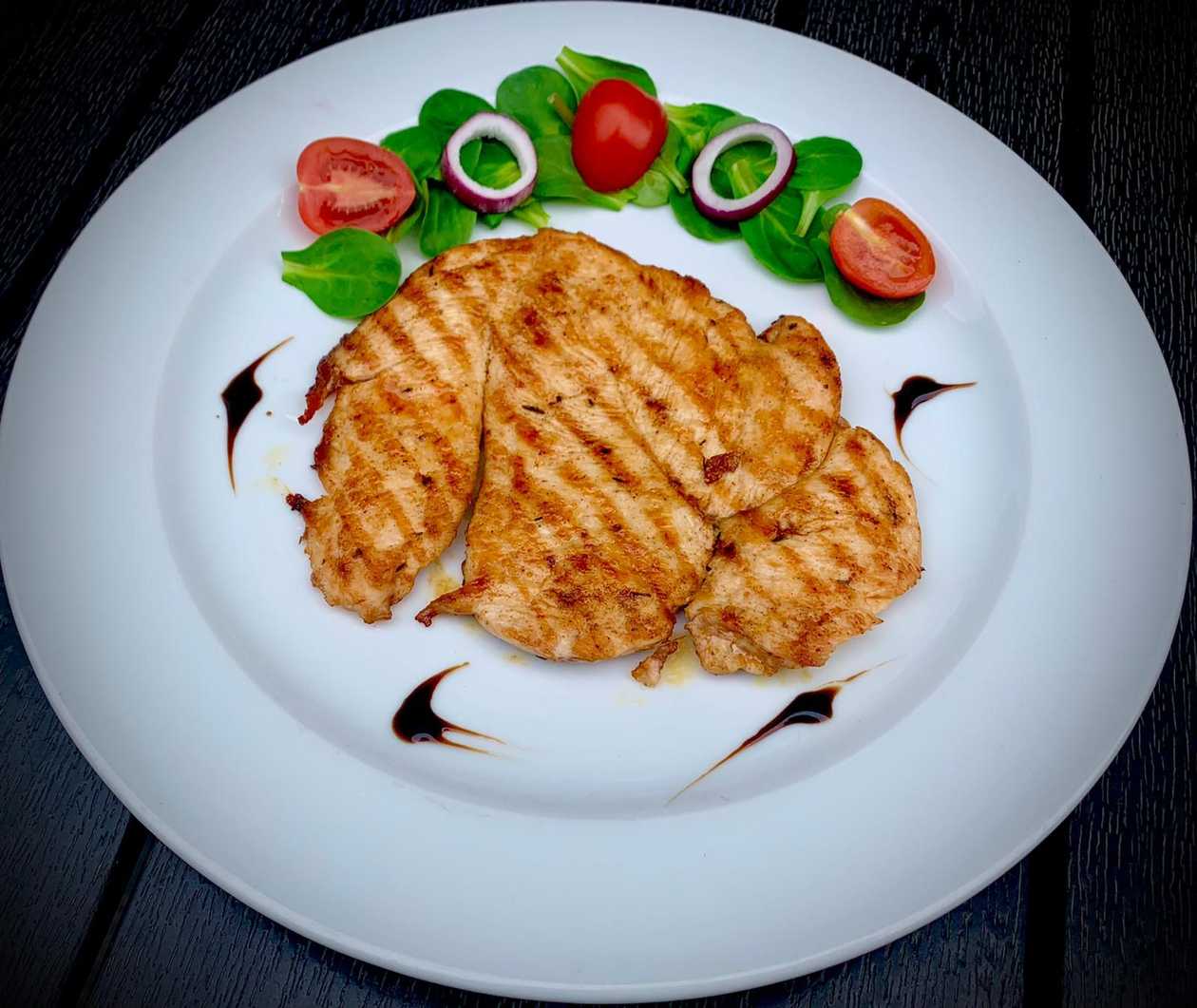 Piep De Pui La Grătar