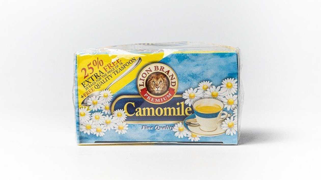 Lion Brand Camomile Tea Bags 25% Extra Free + Teaspoon, X 20