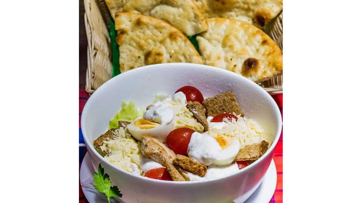 Salata Caesar