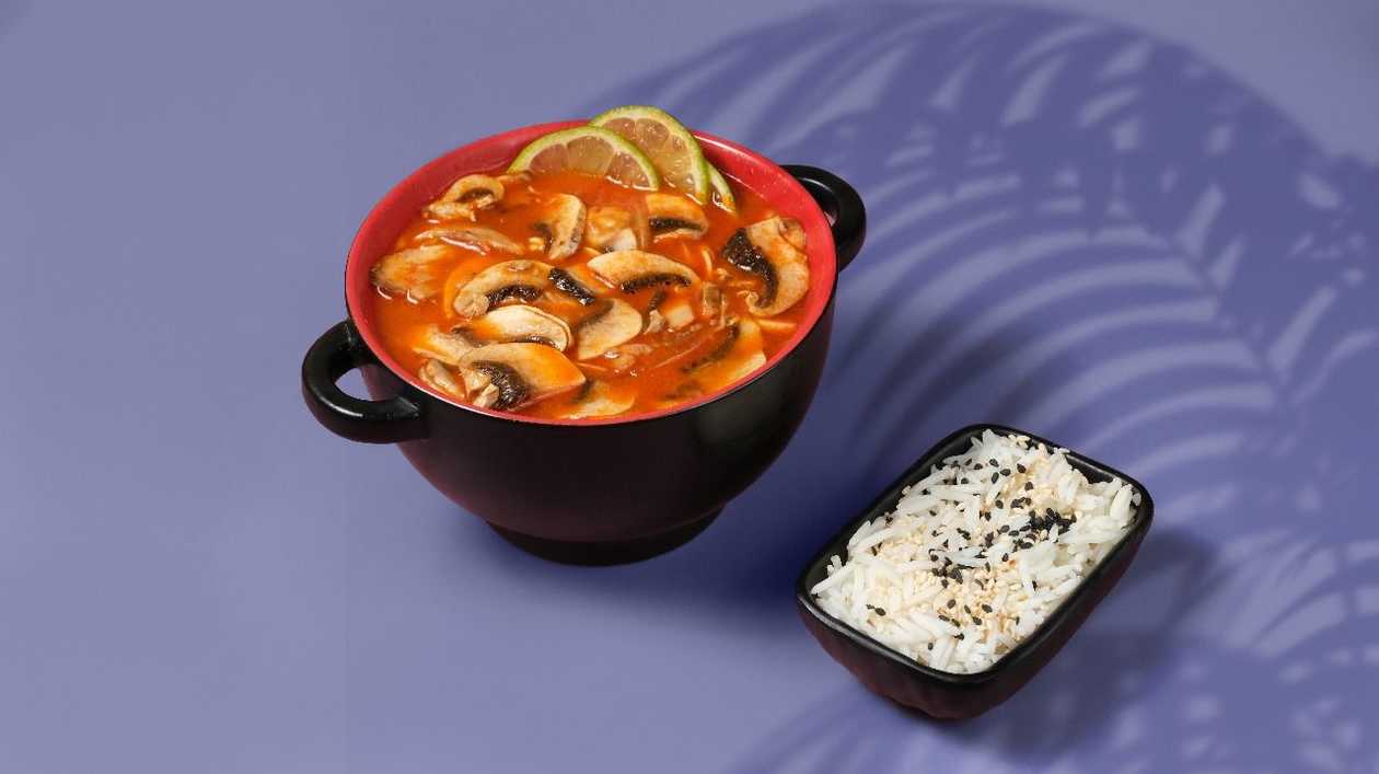 Tom-Yum with Mushroom and Rice