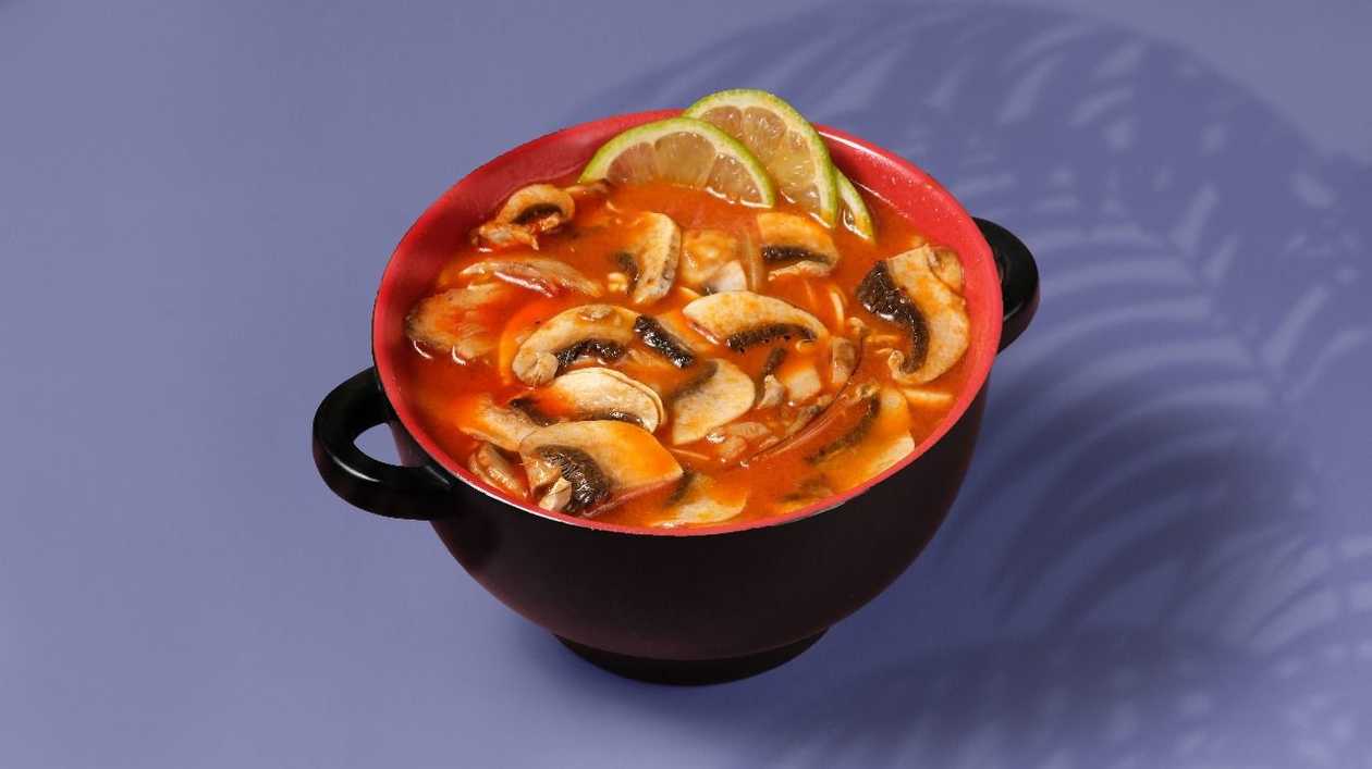 Tom-Yum with  Mushroom and Buckwheat Noodle