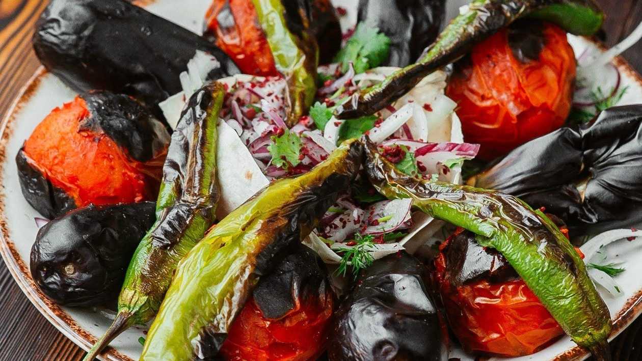 Pomidor Kababı