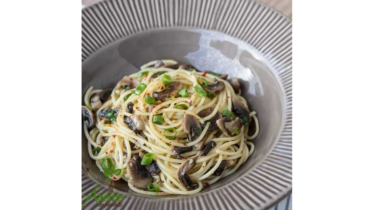 Spaghete Al Funghi