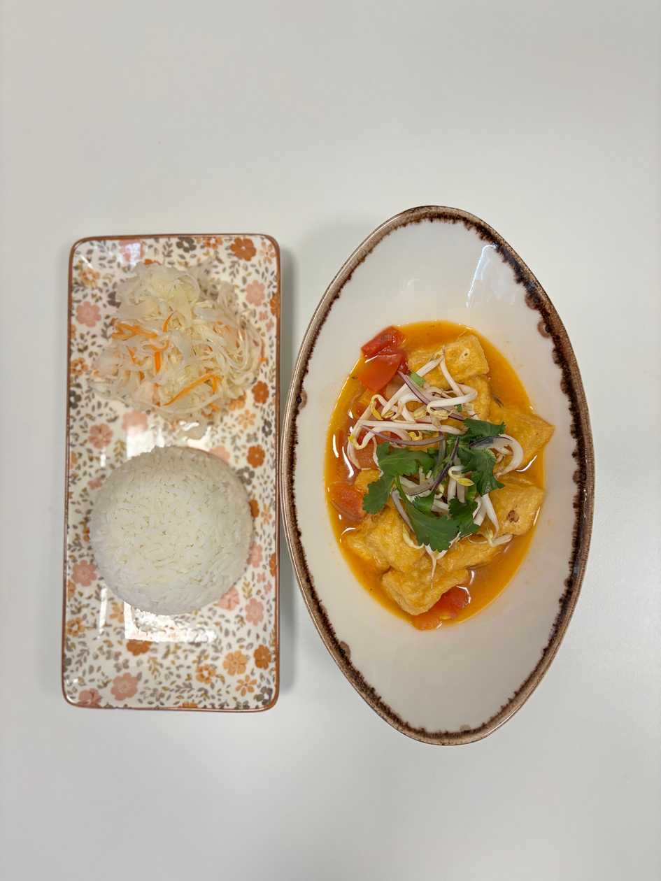 Tofu in Tomato Sauce