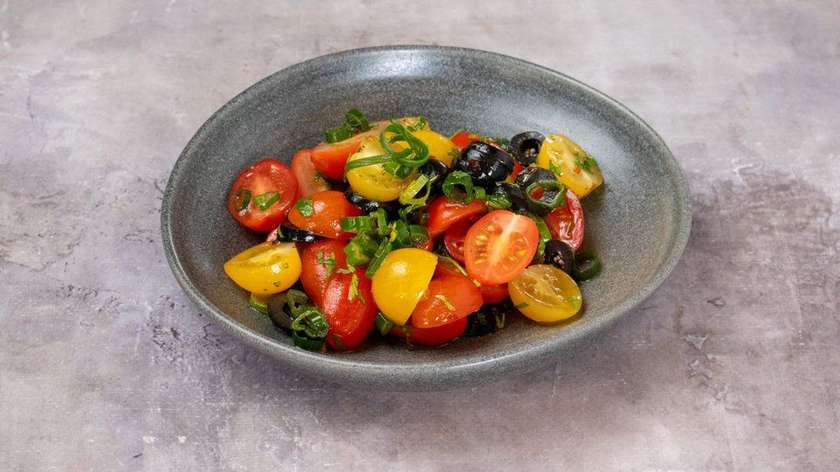 Spicy Tomato Salad