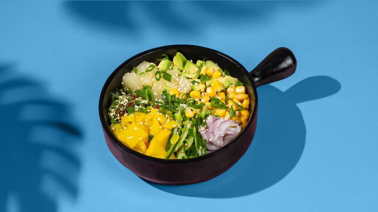 Poke with vegetables