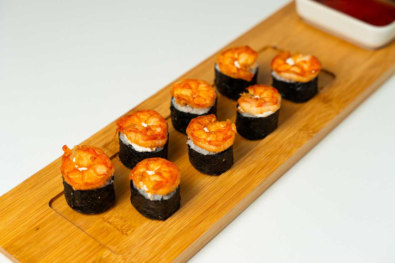 Spicy roll krevetka