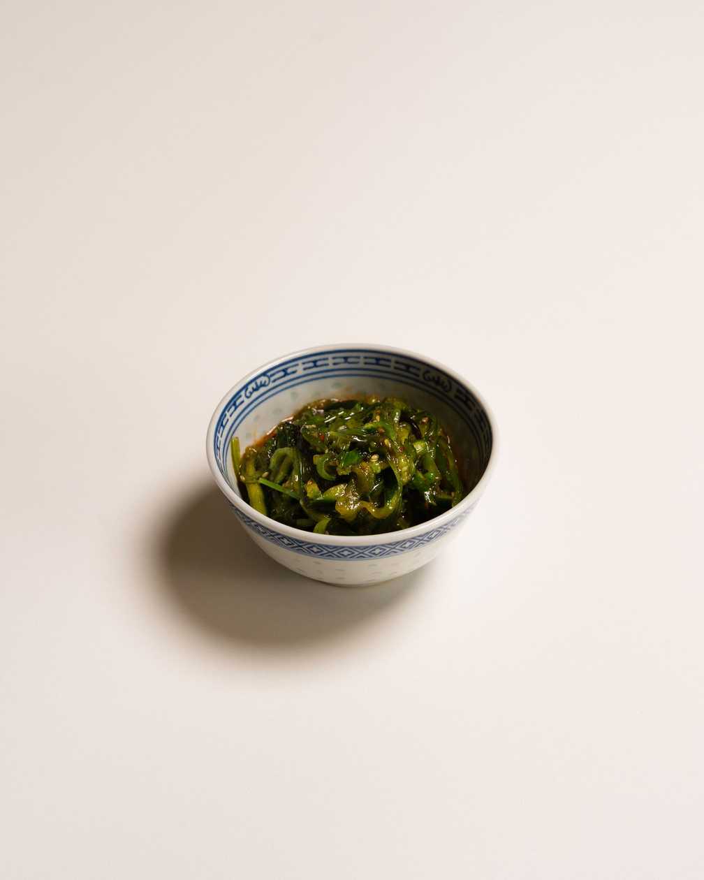 Saldi-asie gurķi+wakame