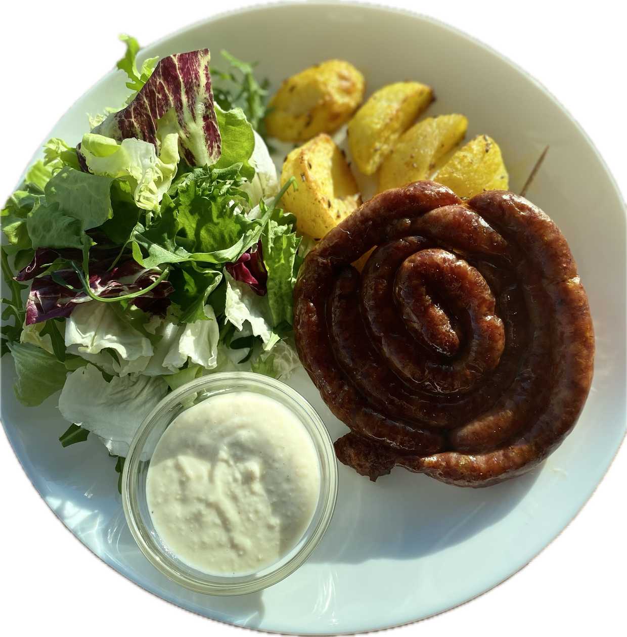 Vegetable soup + Grilled fresh pork sausages + Homemade kvass
