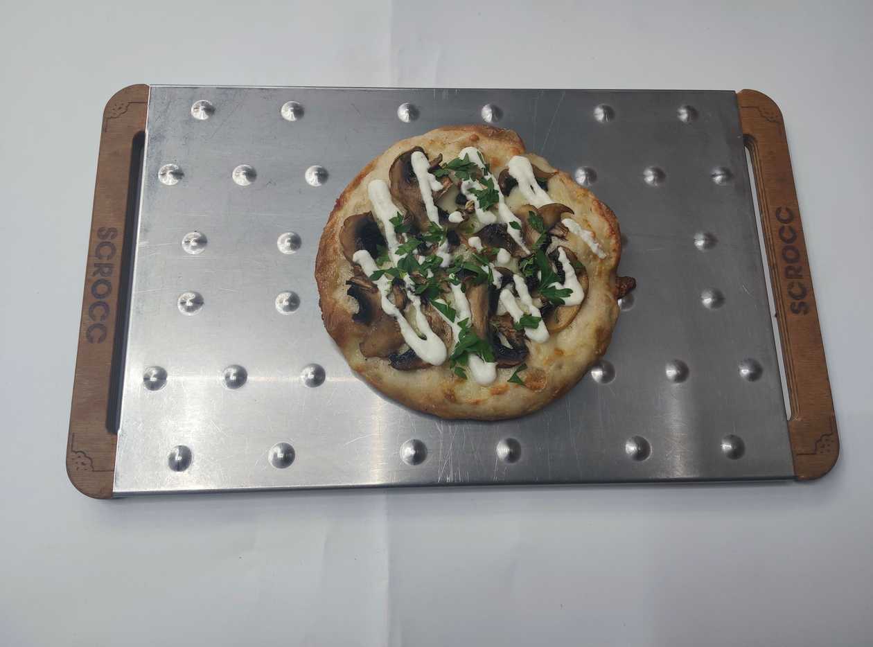 MUSHROOMS AND CREAM CHEESE