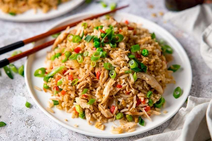 Fried Rice with Chicken and Free Drinks